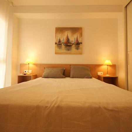 Apartamento En Vera A 300 M De La Playa, Con Patio Y Salida Directa A Calle المظهر الخارجي الصورة