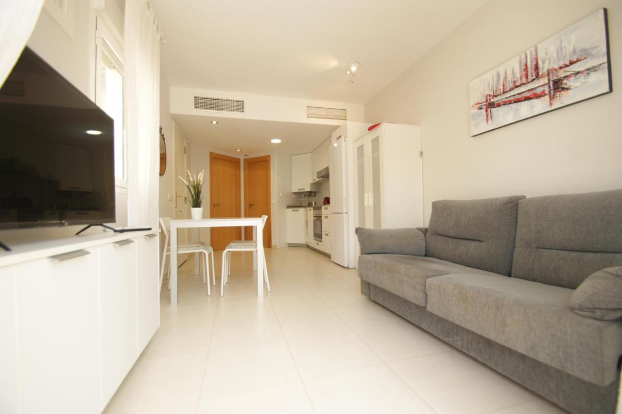Apartamento En Vera A 300 M De La Playa, Con Patio Y Salida Directa A Calle المظهر الخارجي الصورة