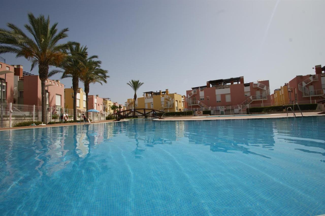 Apartamento En Vera A 300 M De La Playa, Con Patio Y Salida Directa A Calle المظهر الخارجي الصورة