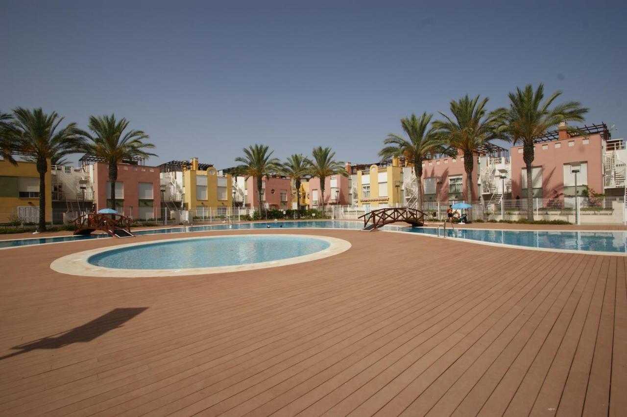 Apartamento En Vera A 300 M De La Playa, Con Patio Y Salida Directa A Calle المظهر الخارجي الصورة